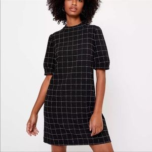 LOFT black white windowpane shift dress size 8